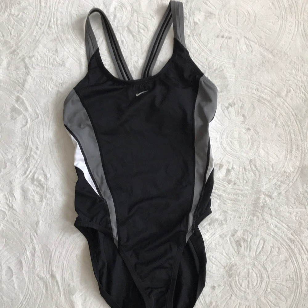 Sale! Nike black gray white one piece swimsuit